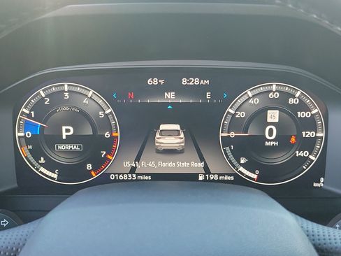 Used 2024 Mitsubishi Outlander SEL image 29