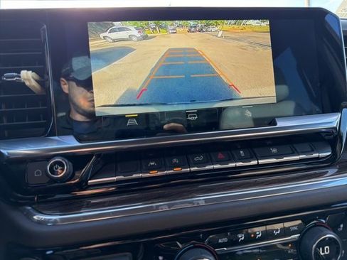 Used 2024 Chevrolet Silverado 1500 RST w/ Convenience Package II image 17