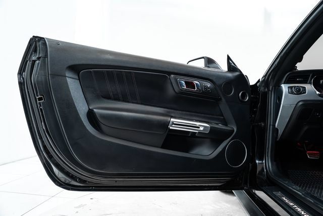 Used 2015 Ford Mustang GT Premium w/ Equipment Group 401A RWD image 17