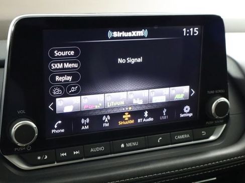 Used 2023 Nissan Rogue SV w/ SV Premium B Package FWD image 28