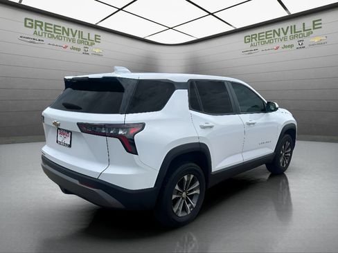Used 2025 Chevrolet Equinox LT FWD image 5