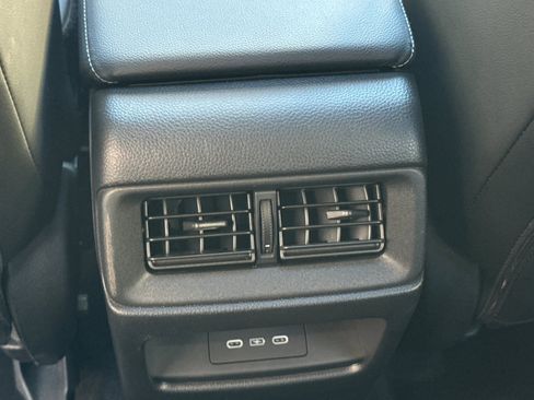 Used 2025 Honda CR-V EX-L image 13