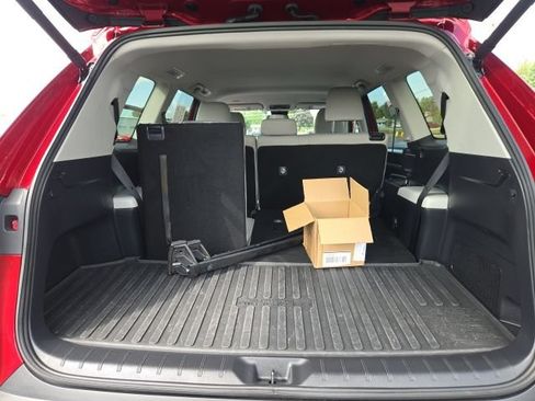 Used 2025 Toyota Grand Highlander FWD image 30