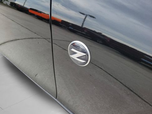 Used 2016 Nissan 370Z Touring RWD image 30