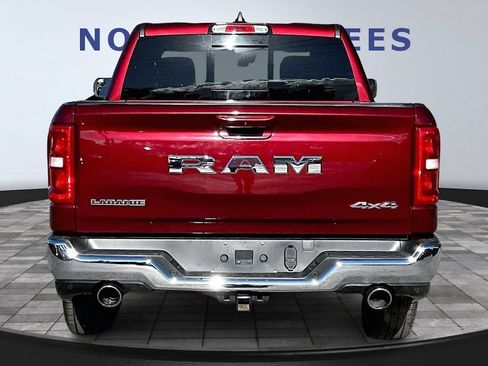 Used 2025 RAM 1500 Laramie AWD/4WD image 5