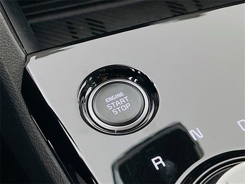 Used 2023 Kia Sportage EX w/ EX Premium Package image 16