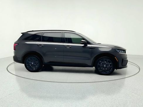 Certified 2021 Kia Sorento SX FWD image 7