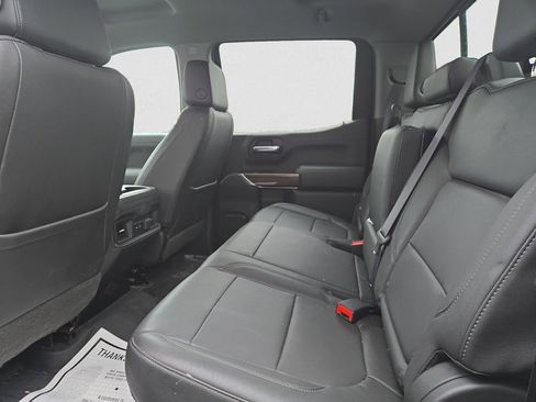 Used 2022 Chevrolet Silverado 1500 LT Trail Boss w/ Convenience Package II image 16