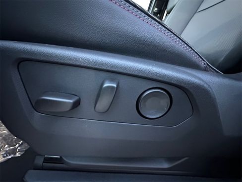 New 2026 Chevrolet Suburban RST w/ RST Capability Package image 10