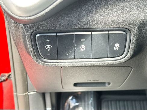 Used 2021 Kia Soul LX FWD image 8