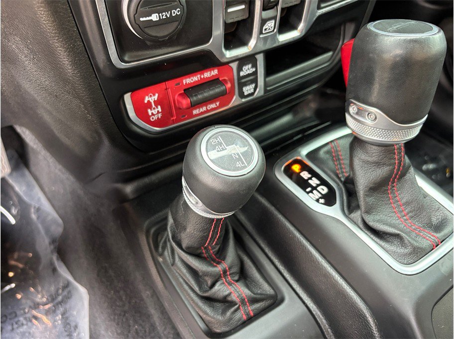 Used 2020 Jeep Gladiator Rubicon w/ LED Lighting Group AWD/4WD image 24