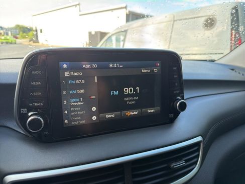 Used 2020 Hyundai Tucson Ultimate w/ Cargo Package FWD image 16