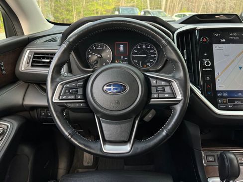 Used 2023 Subaru Ascent Touring AWD/4WD image 27