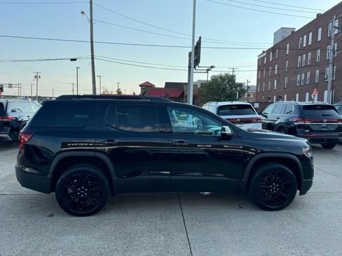 Certified 2023 GMC Acadia SLT w/ Elevation Edition AWD/4WD image 6