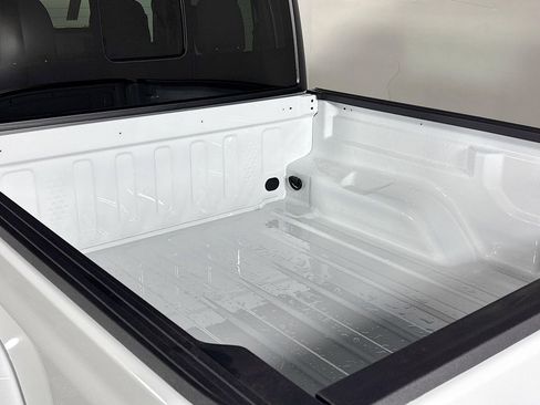 New 2025 Jeep Gladiator Willys image 21