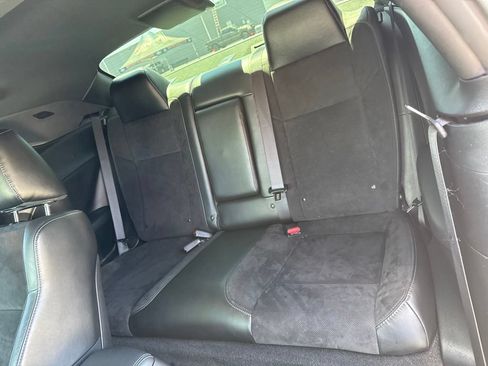 Used 2023 Dodge Challenger R/T RWD image 7