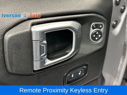 Used 2020 Jeep Wrangler Unlimited Rubicon image 15