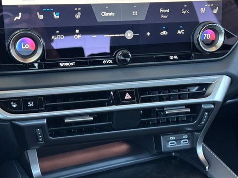 New 2026 Lexus RX 350 FWD image 25