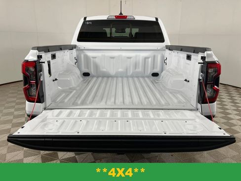 New 2025 Ford Ranger Lariat w/ FX4 Off-Road Package image 9