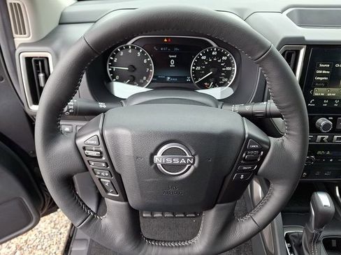 New 2026 Nissan Frontier SV w/ SV Convenience Package AWD/4WD image 8