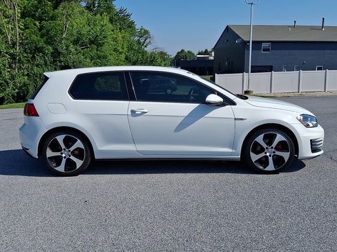 Used 2016 Volkswagen GTI S FWD image 8