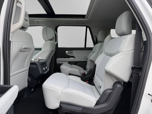 New 2027 Ford Expedition Max Platinum w/ Driver's Package AWD/4WD image 13