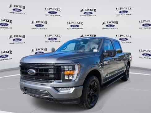 Certified 2022 Ford F150 XLT w/ Equipment Group 302A High image 4