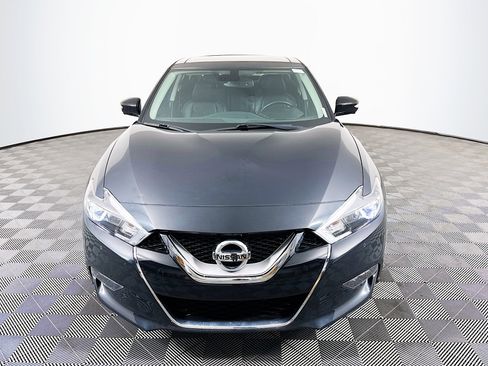 Used 2016 Nissan Maxima Platinum image 2