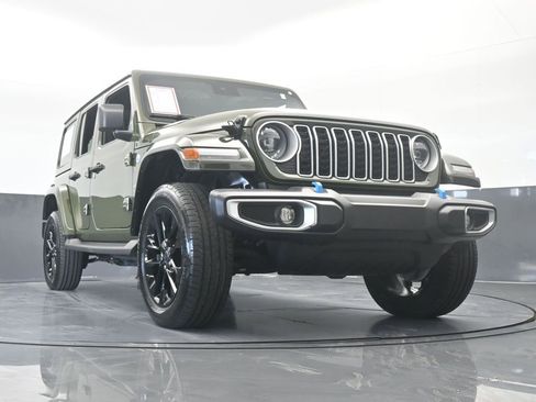 Used 2024 Jeep Wrangler Unlimited Sahara image 69