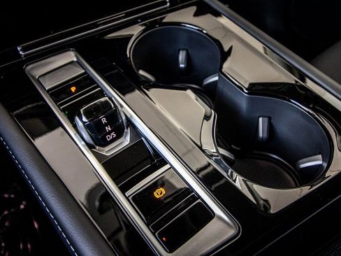 New 2026 Volkswagen Atlas SE image 38