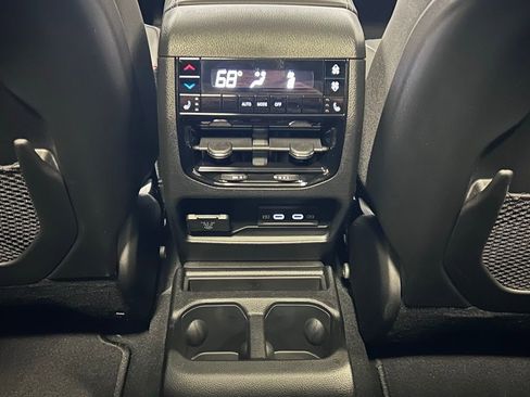 New 2026 Jeep Grand Cherokee L Limited AWD/4WD image 21