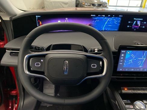 New 2026 Lincoln Nautilus Reserve image 25