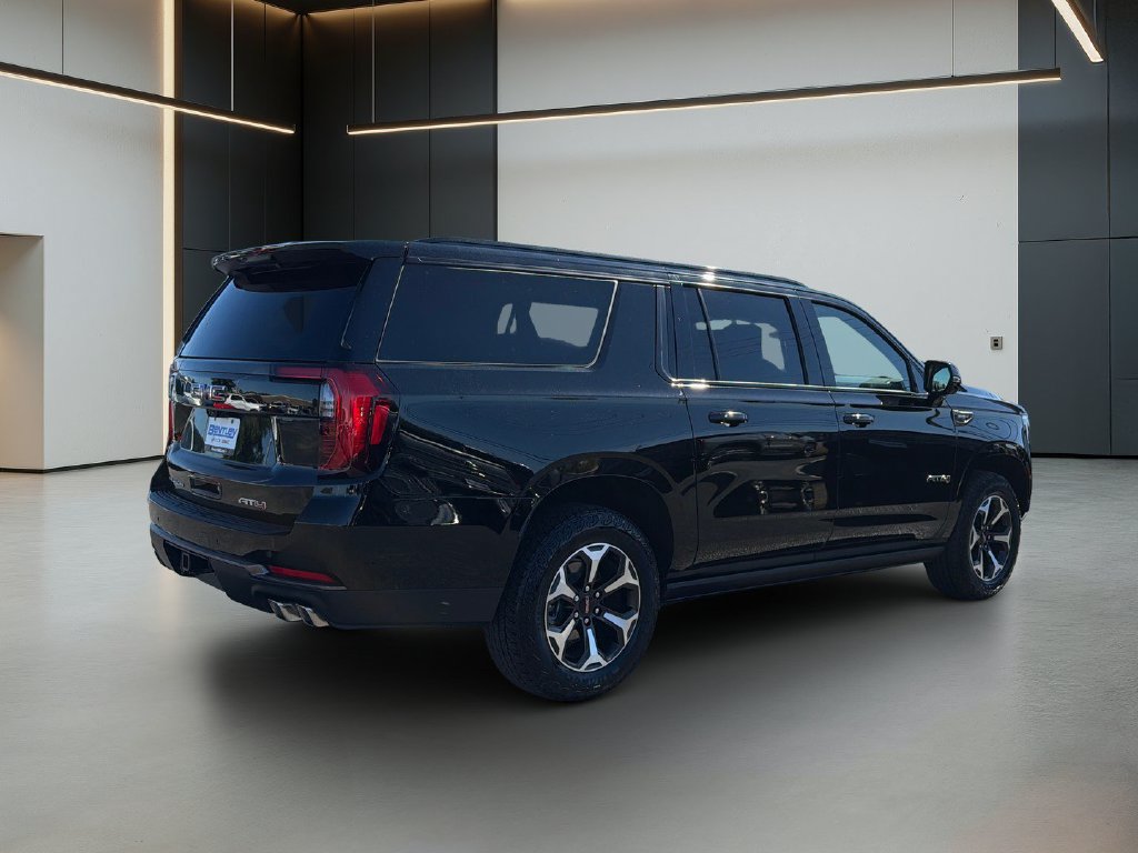 Used 2026 GMC Yukon XL AT4 Ultimate AWD/4WD image 6