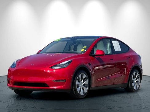 Used 2021 Tesla Model Y Long Range AWD/4WD image 8