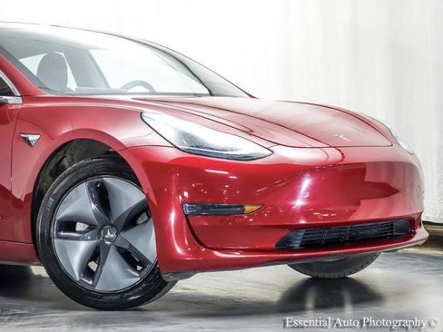 Used 2019 Tesla Model 3 Standard Range Plus RWD image 2