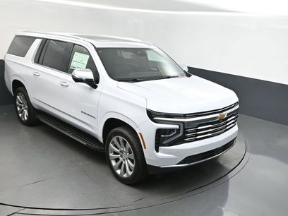 New 2026 Chevrolet Suburban Premier w/ Sun And Tow Package
