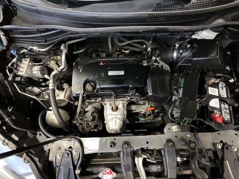 Used 2016 Honda CR-V SE image 18
