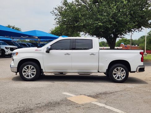 Used 2024 Chevrolet Silverado 1500 LTZ w/ Z71 Off-Road Package AWD/4WD image 3