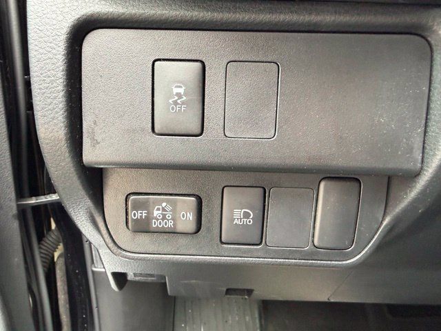 Used 2022 Toyota Tacoma SR AWD/4WD image 30