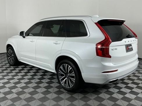 Used 2020 Volvo XC90 T5 Momentum FWD image 5