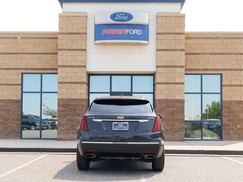 Used 2023 Cadillac XT5 Luxury FWD image 7