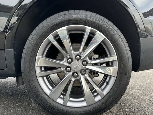 Used 2023 Cadillac XT5 Premium Luxury image 11