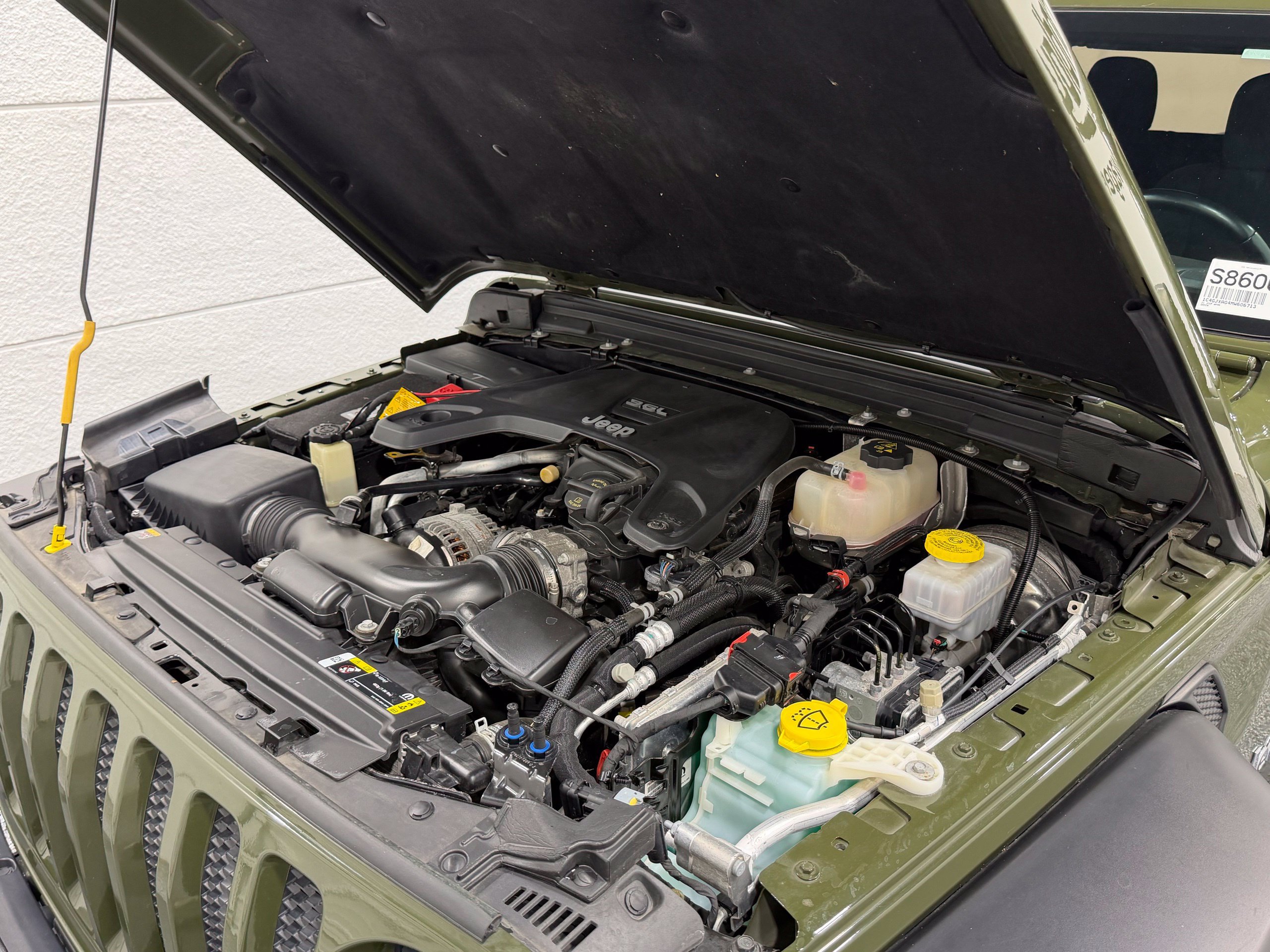 Used 2021 Jeep Wrangler Sport AWD/4WD image 41
