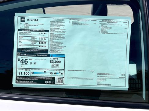 New 2026 Toyota Camry Hybrid FWD image 22