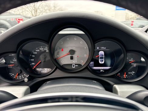 Used 2015 Porsche 911 Targa 4S image 17