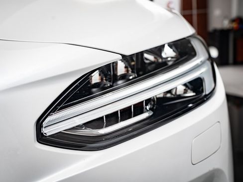 Used 2024 Volvo S90 T8 Ultimate image 15