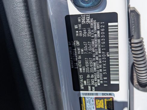 Used 2026 Kia Sportage LX w/ LX Convenience Package image 17