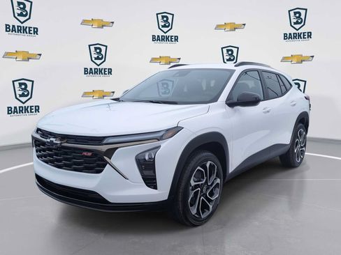 New 2026 Chevrolet Trax RS FWD image 1