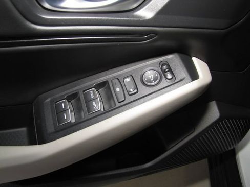Used 2023 Honda Accord EX image 11