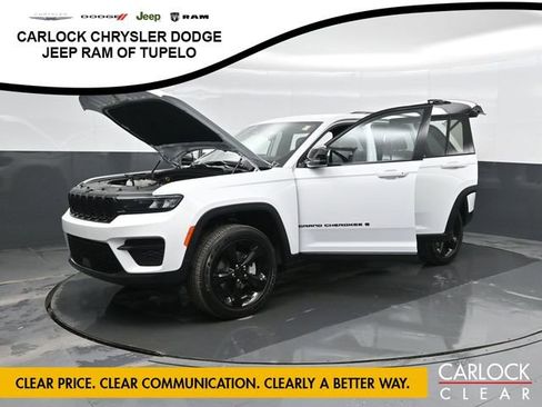 New 2025 Jeep Grand Cherokee Altitude image 83